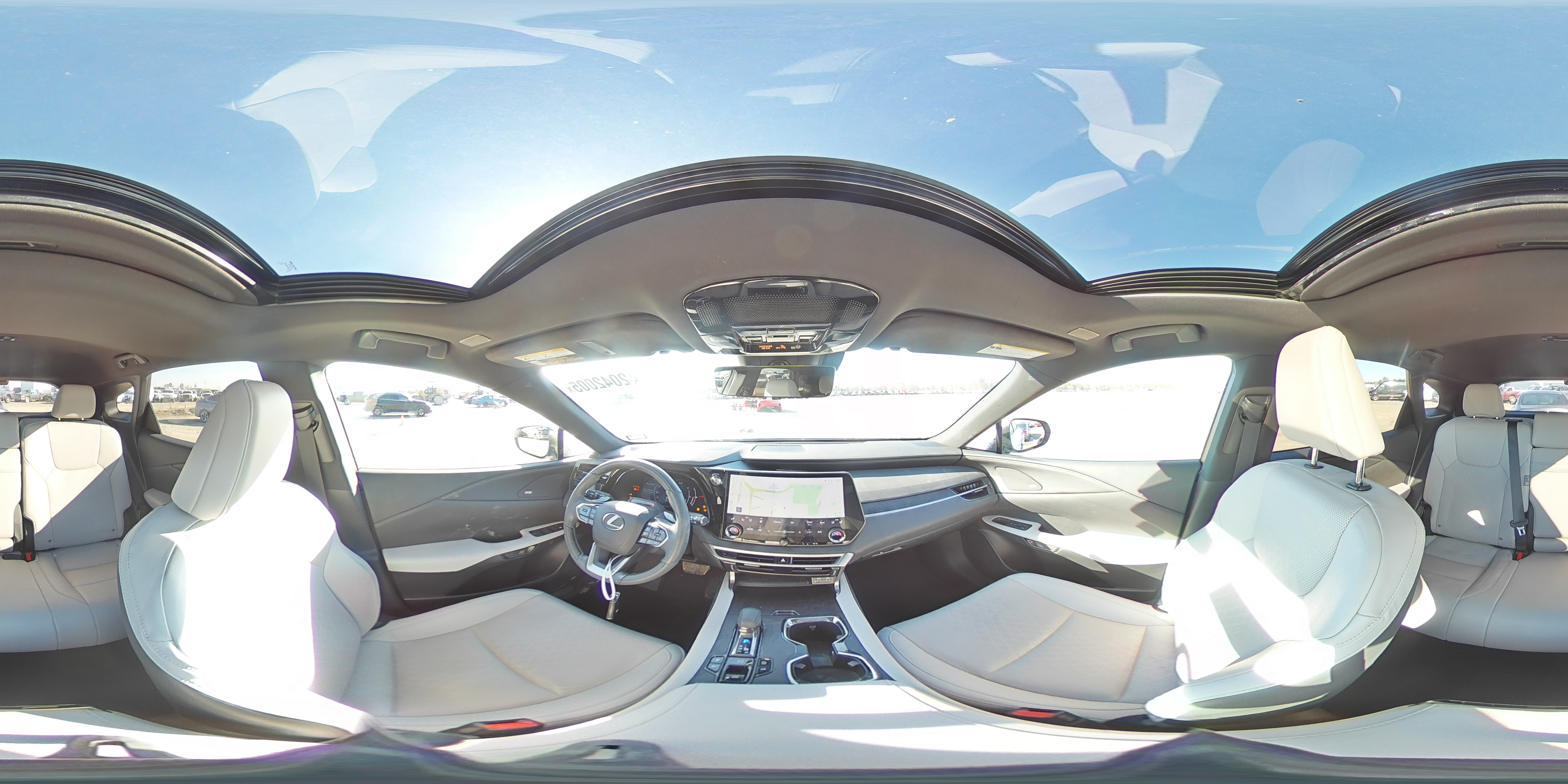 2023 Lexus RX - Image 13
