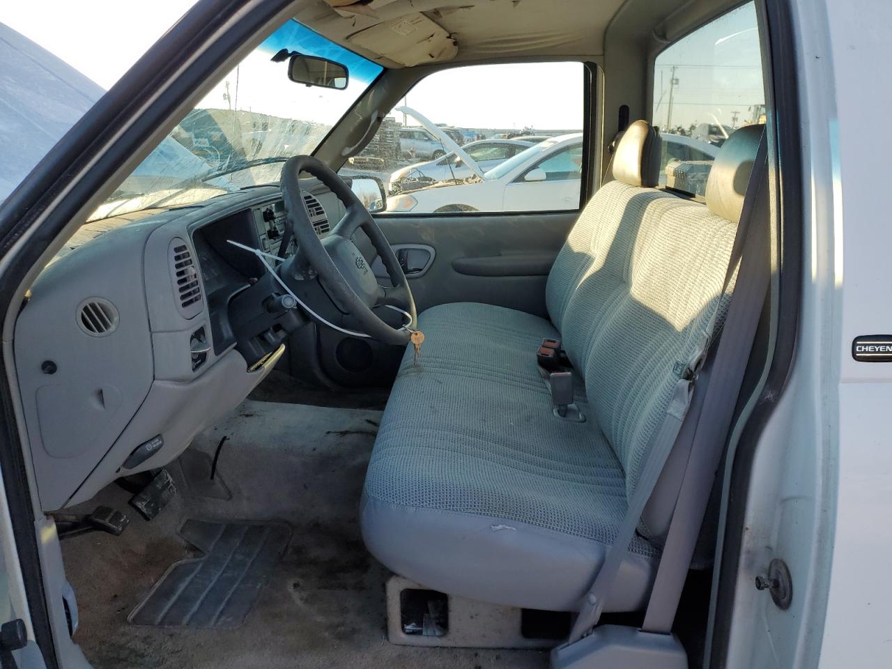 1998 Chevrolet Gmt-400 C1500 VIN: 1GCEC14W0WZ245662 Lot: 87553555