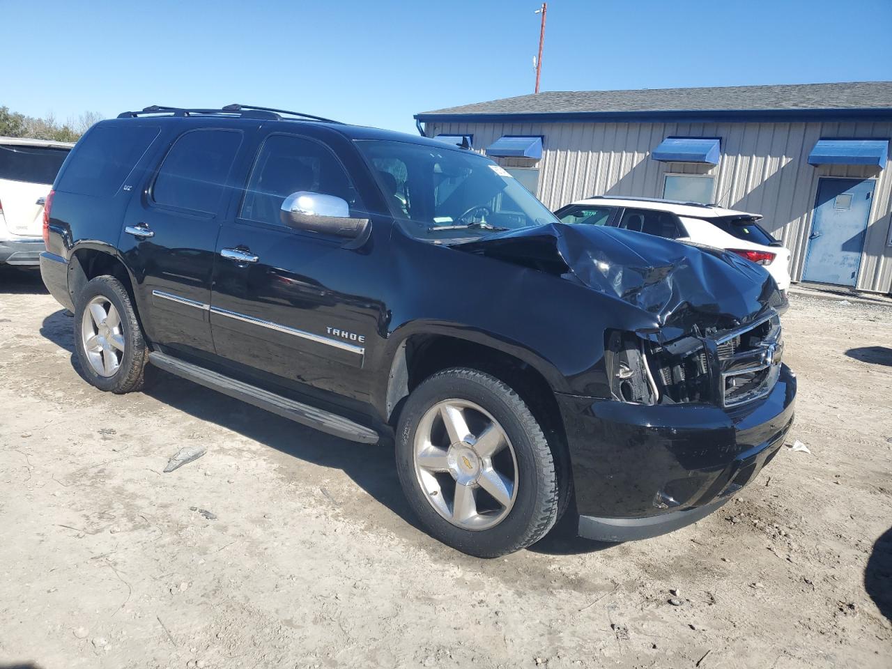 2011 Chevrolet Tahoe - Image 4