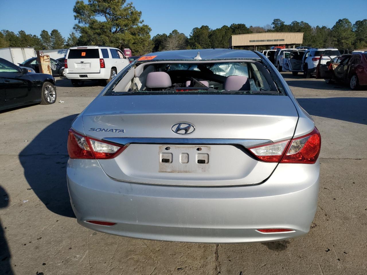 2012 Hyundai Sonata - Image 6