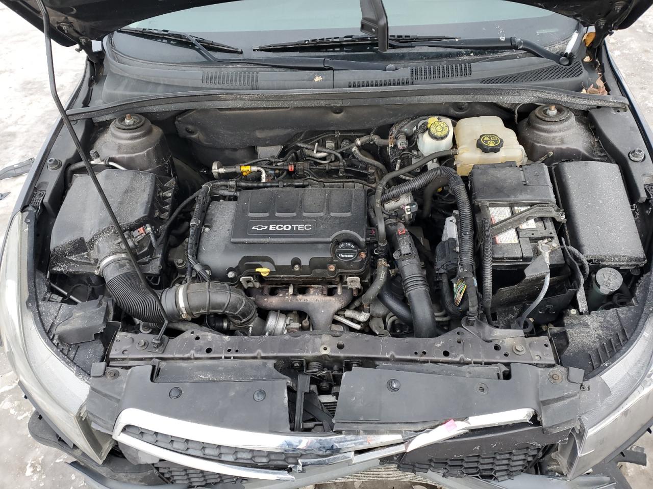 2014 Chevrolet Cruze - Image 11