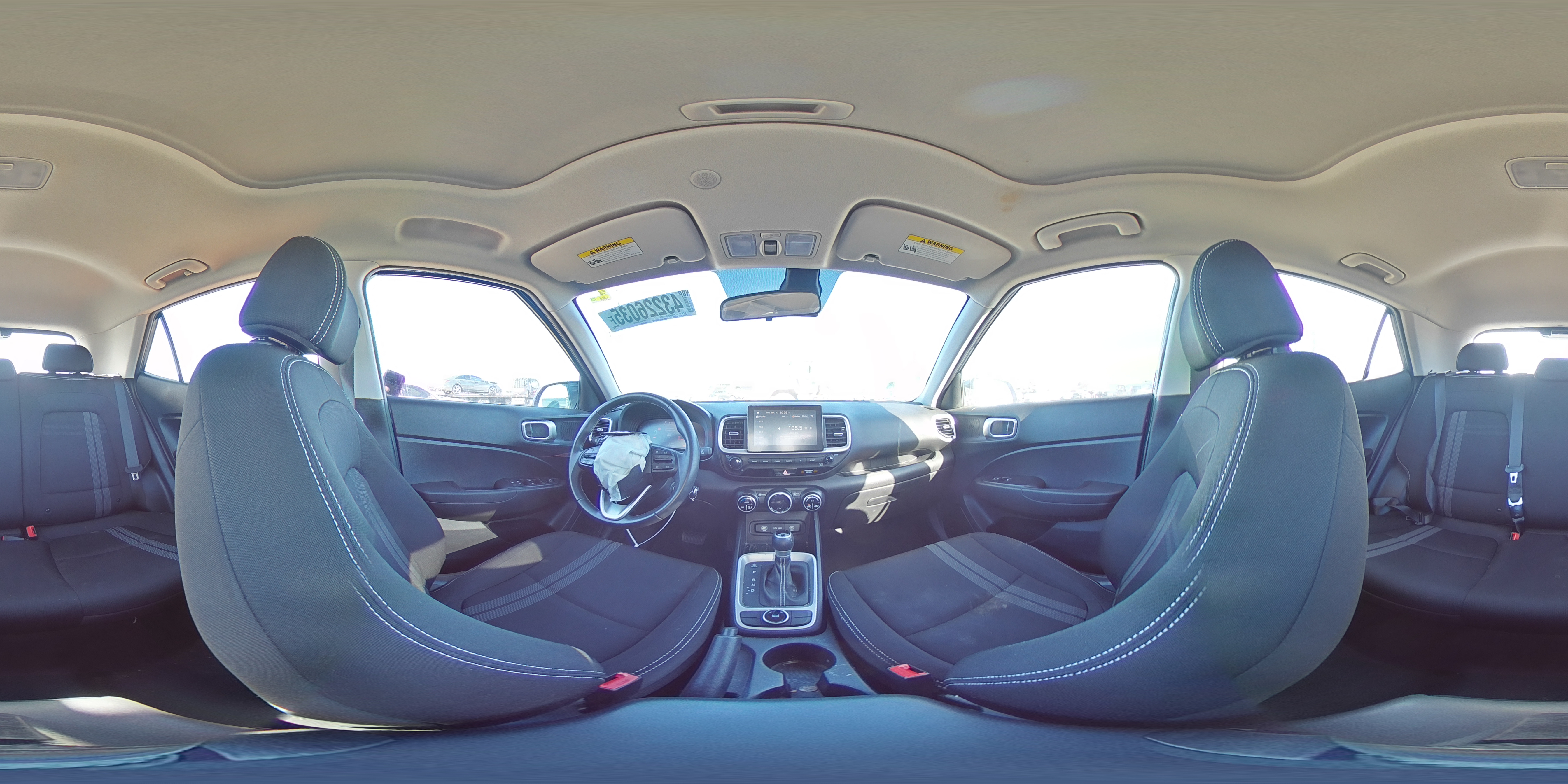 2023 Hyundai Venue - Image 14