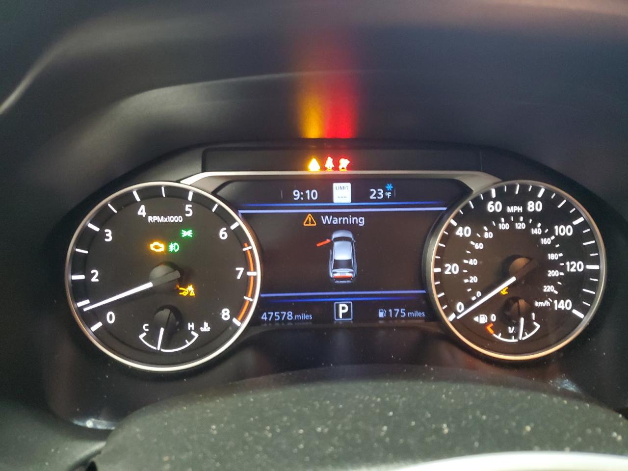 2019 Nissan Altima - Image 9