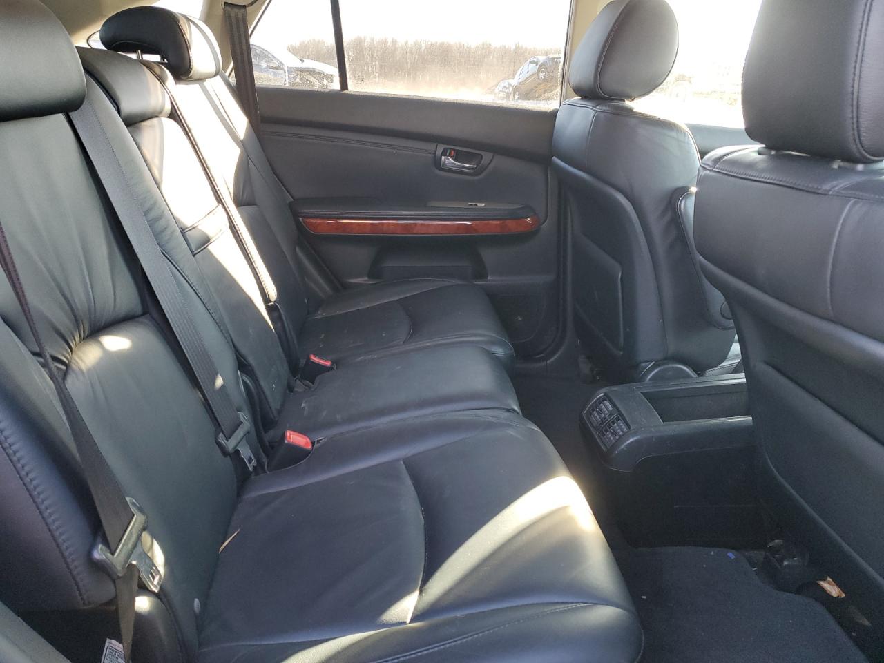 2006 Lexus RX - Image 11