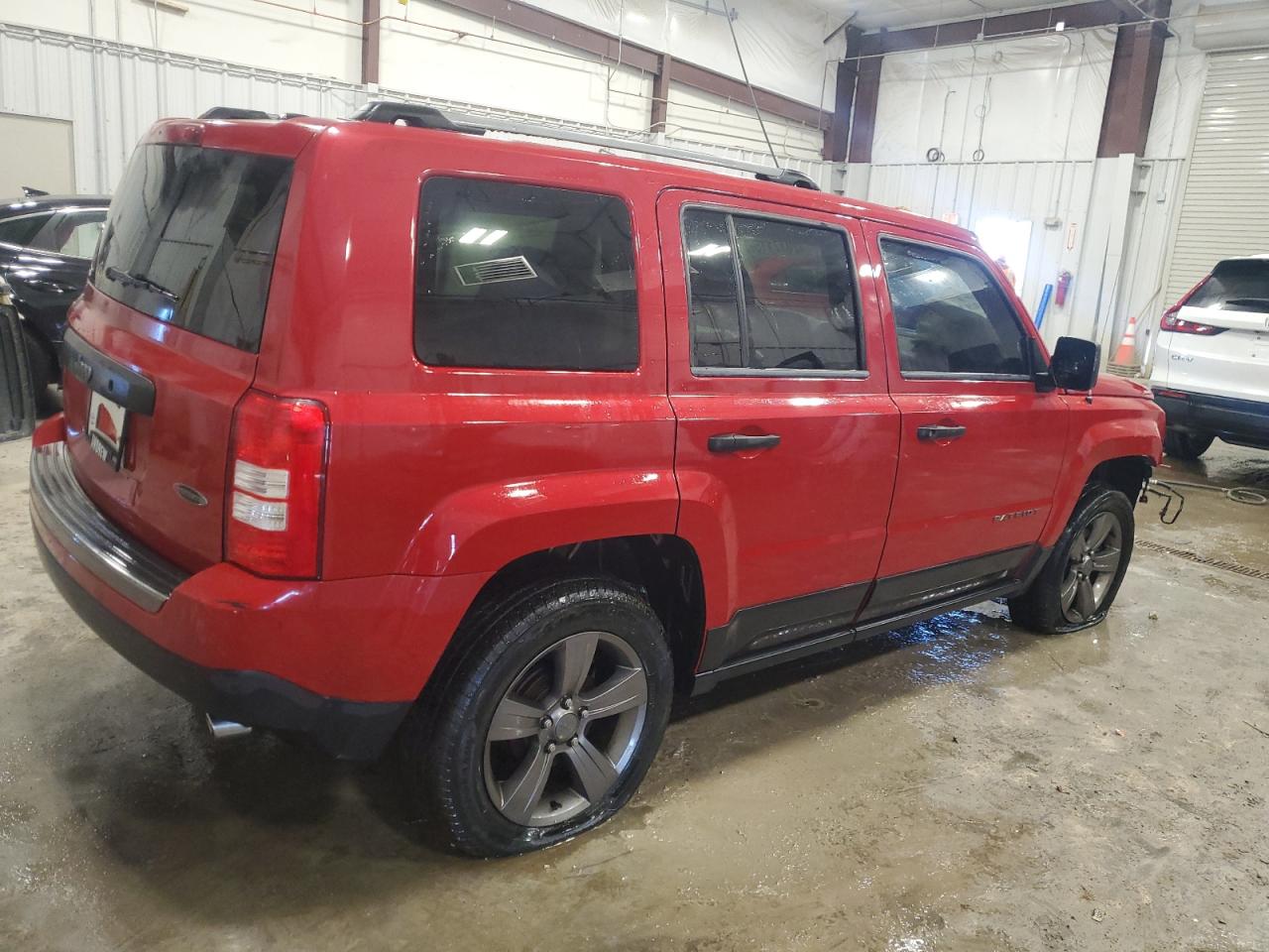 2016 Jeep Liberty (Patriot) - Image 3