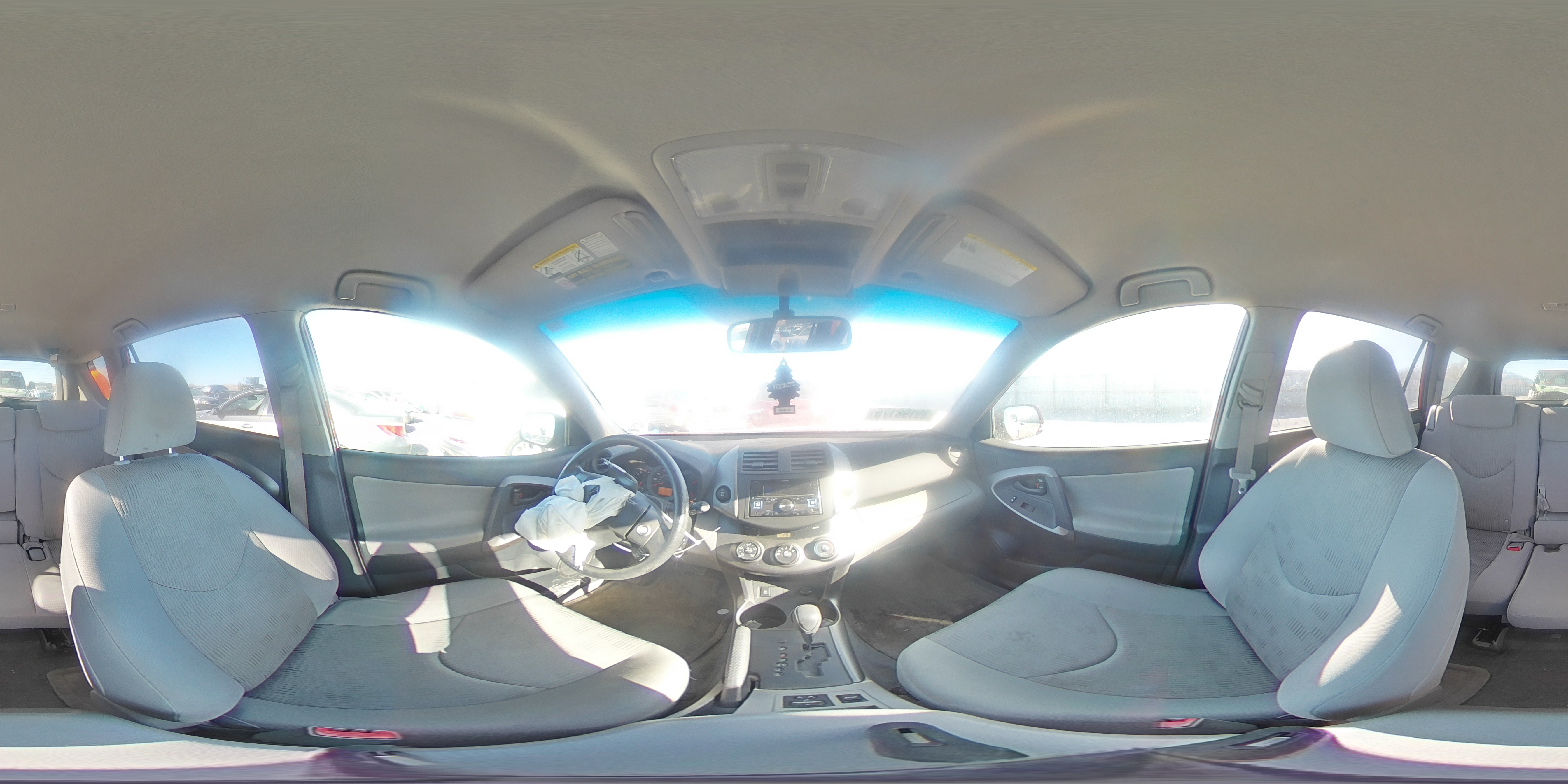 2010 Toyota RAV 4 - Image 13