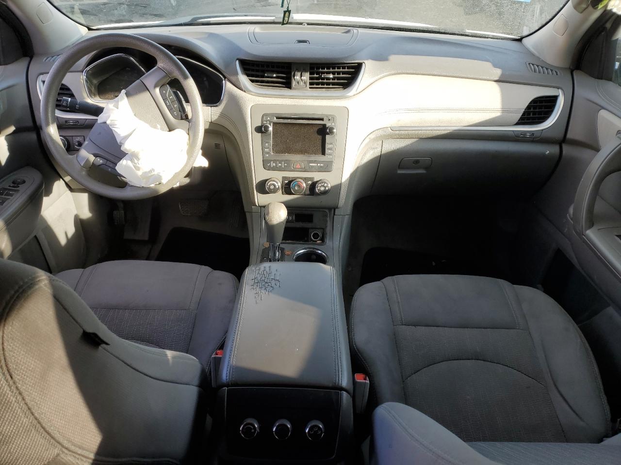 2014 Chevrolet Traverse - Image 8