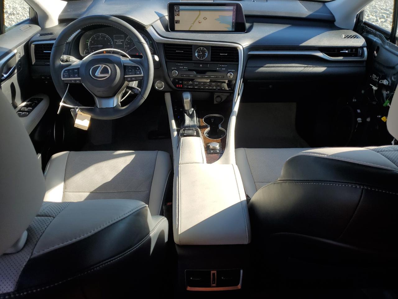 2019 Lexus RX - Image 8