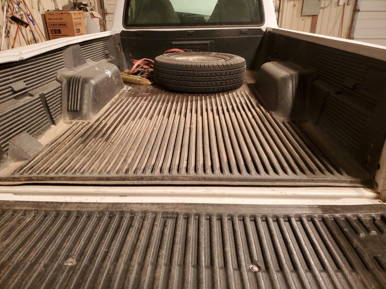 2001 Ford Ranger VIN: 1FTYR10U61TA72449 Lot: 41852845