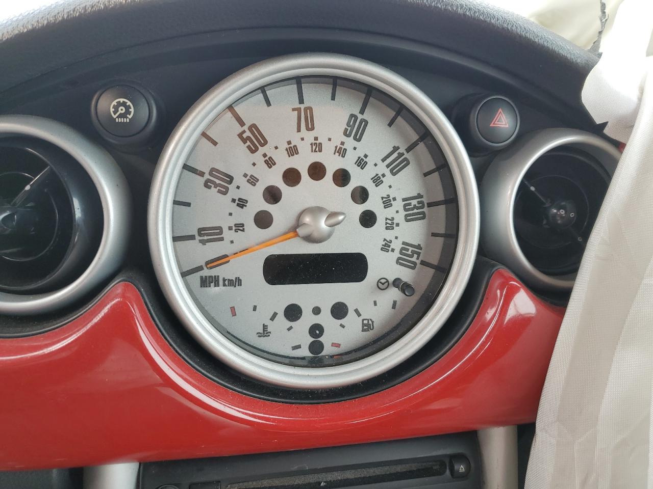 2005 MINI Cooper - Image 9