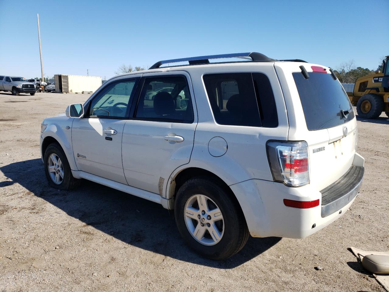 2009 Mercury Mariner - Image 2