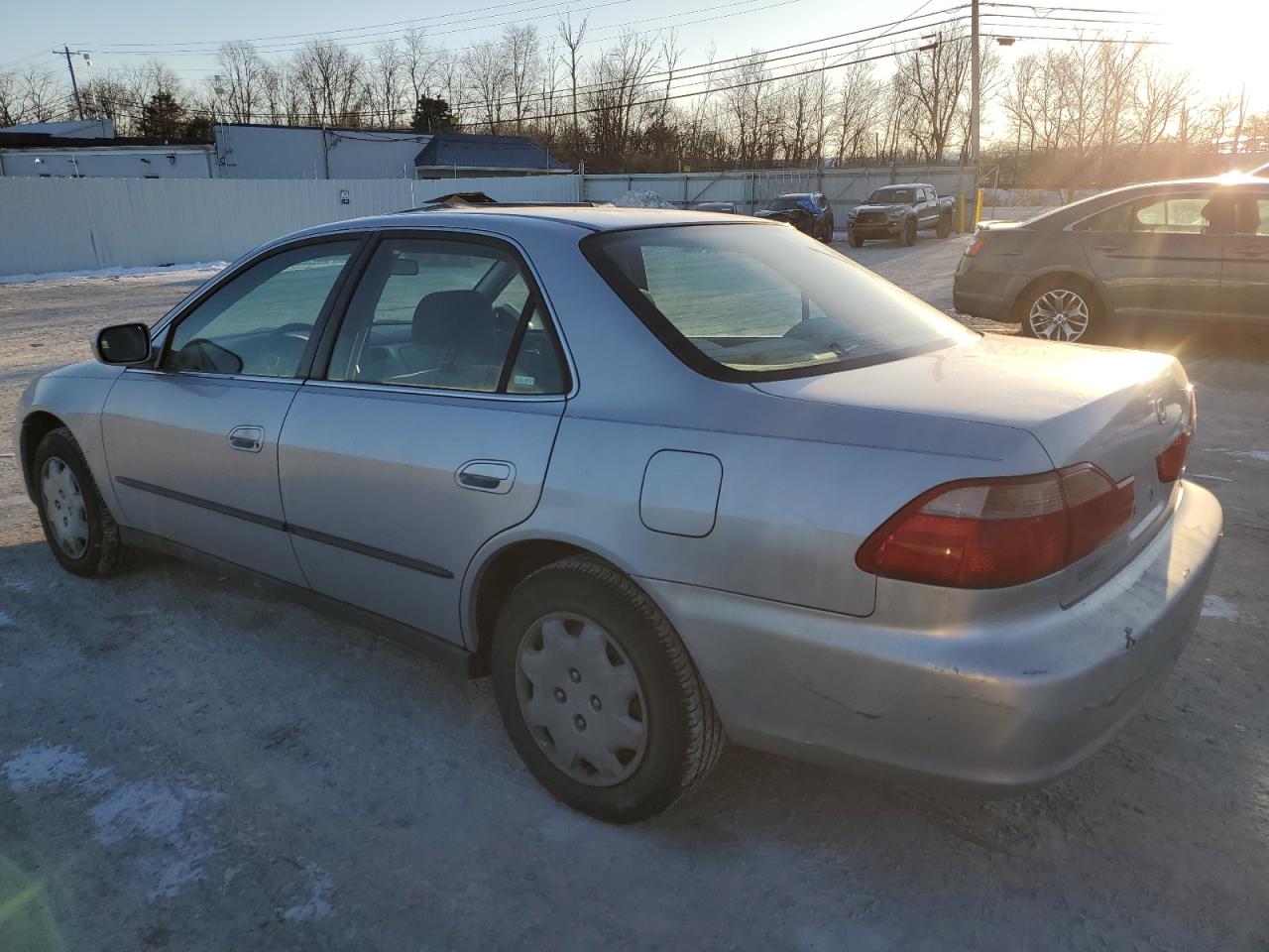 1999 Honda Accord - Image 2