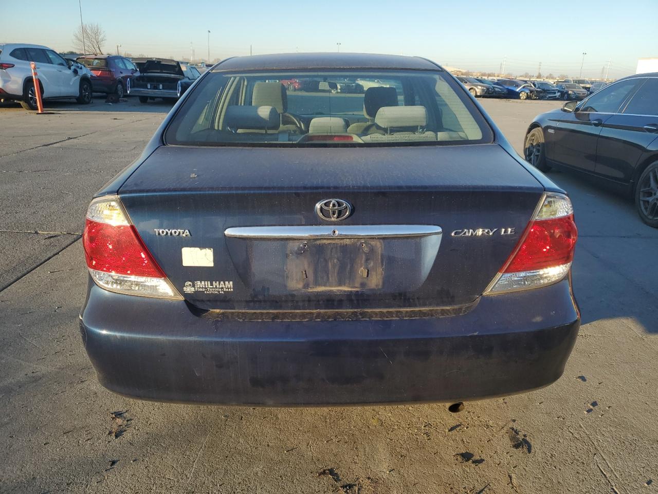 2005 Toyota Camry - Image 6