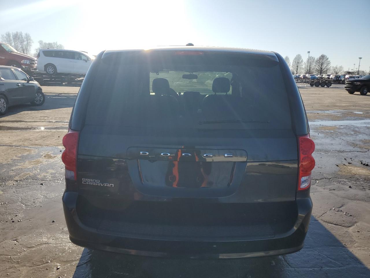 2016 Dodge Grand Caravan Sxt VIN: 2C4RDGCG5GR236415 Lot: 42744705