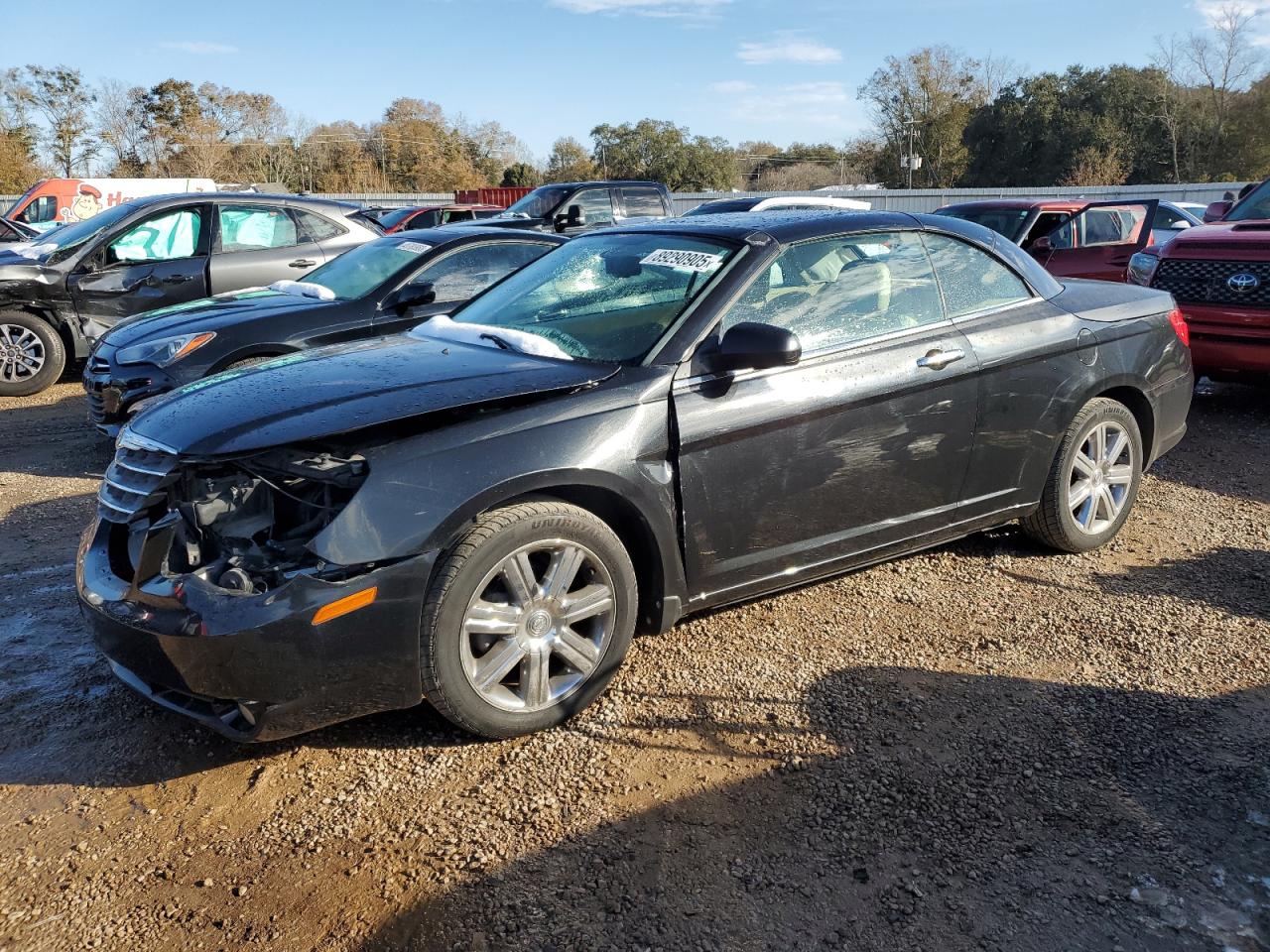 2010 Chrysler Sebring - Image 1