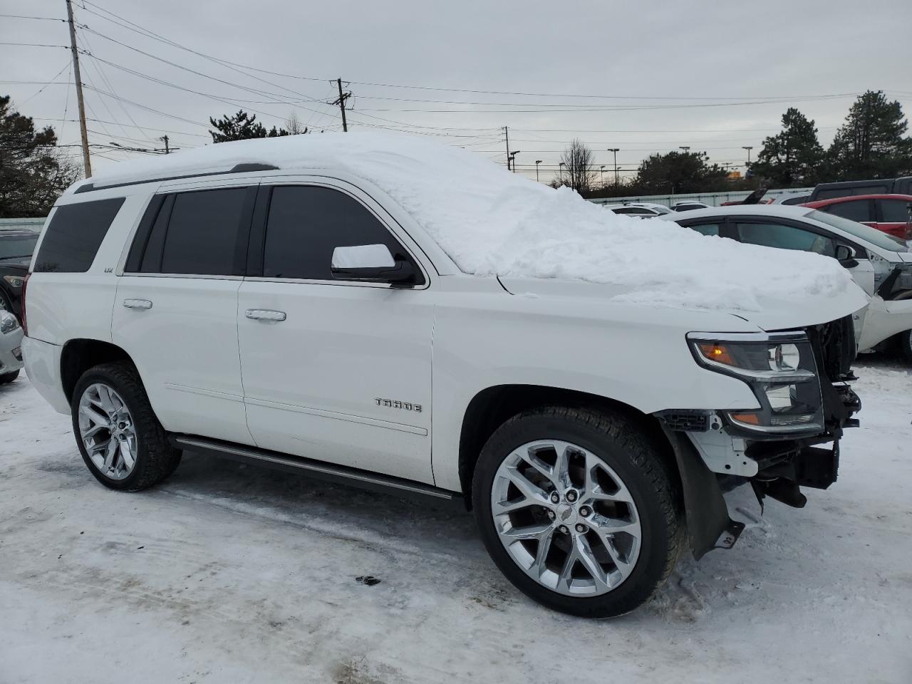 VIN 1GNSKCKC4GR204356 2016 CHEVROLET TAHOE no.4