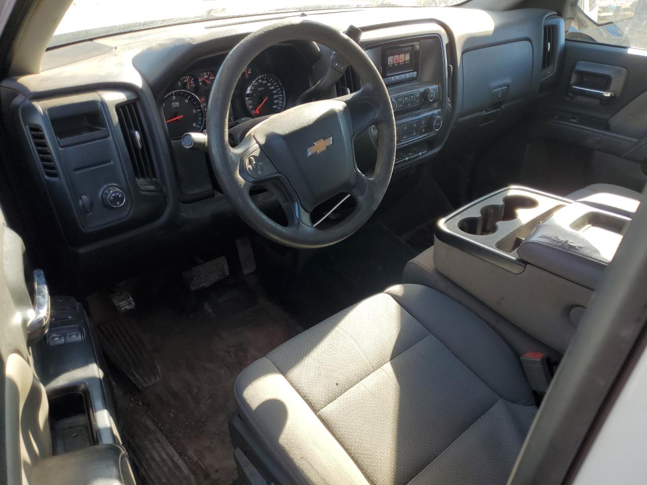 2015 Chevrolet Silverado - Image 8