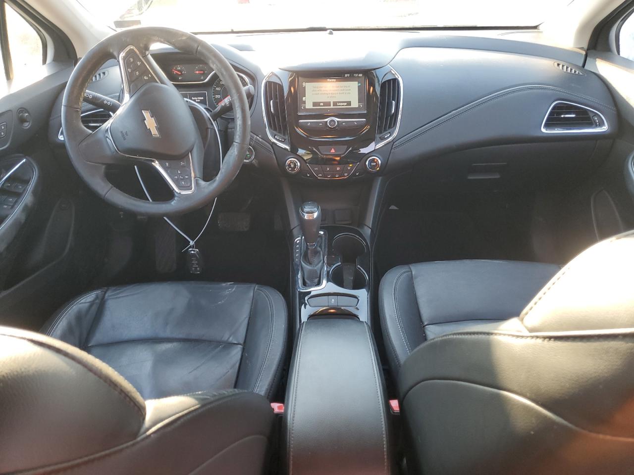2017 Chevrolet Cruze - Image 8