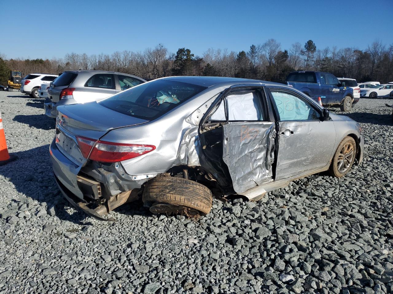 2017 Toyota Camry - Image 3