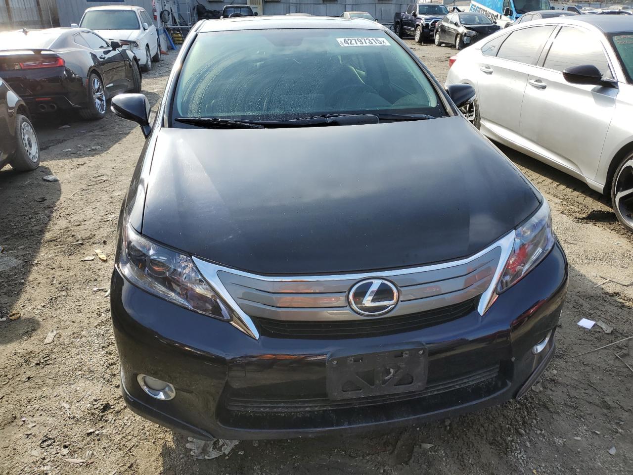 2010 Lexus HS - Image 5