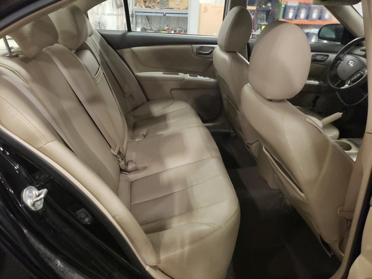2008 Kia Optima - Image 10