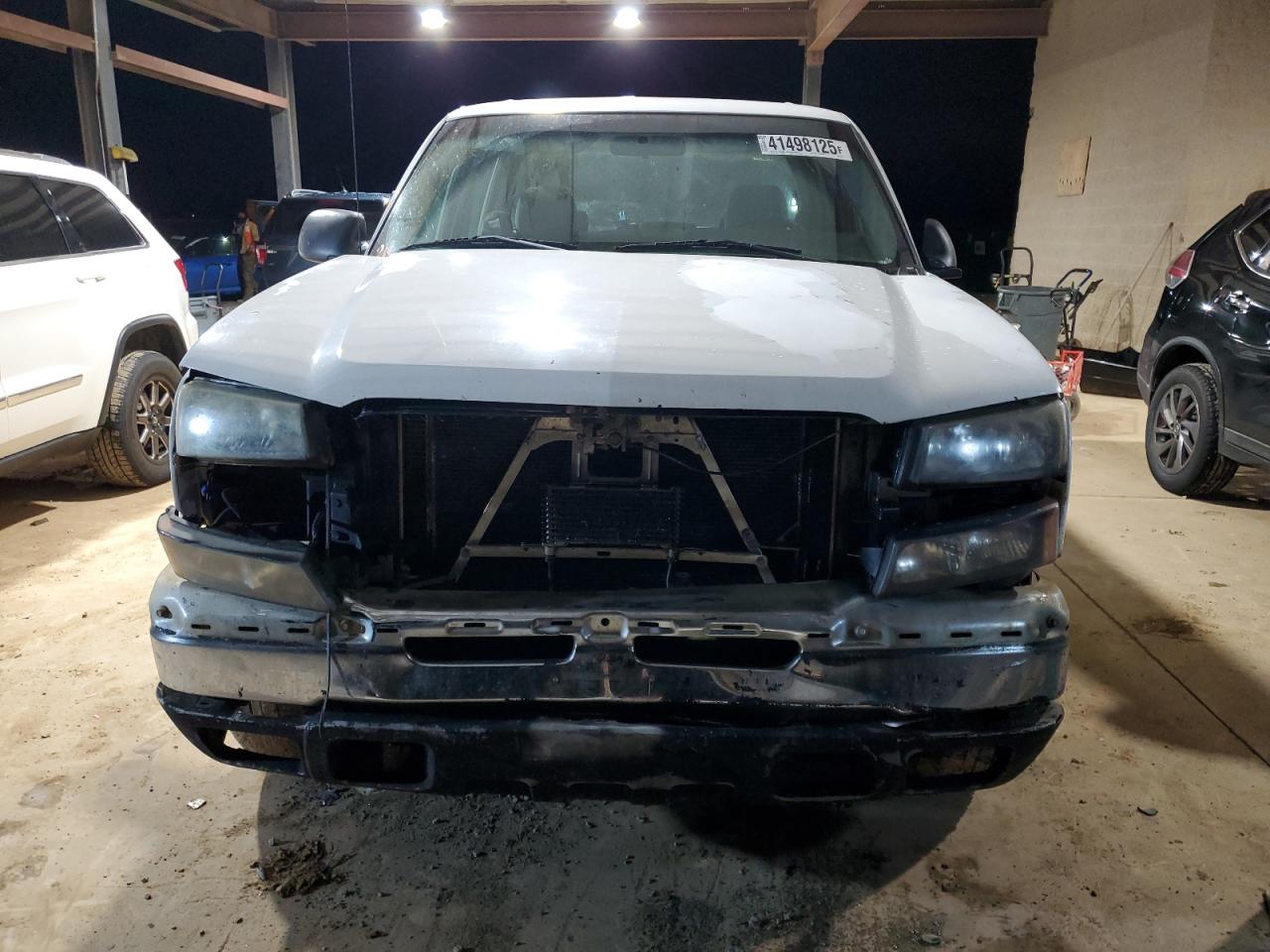 2004 Chevrolet Silverado - Image 5