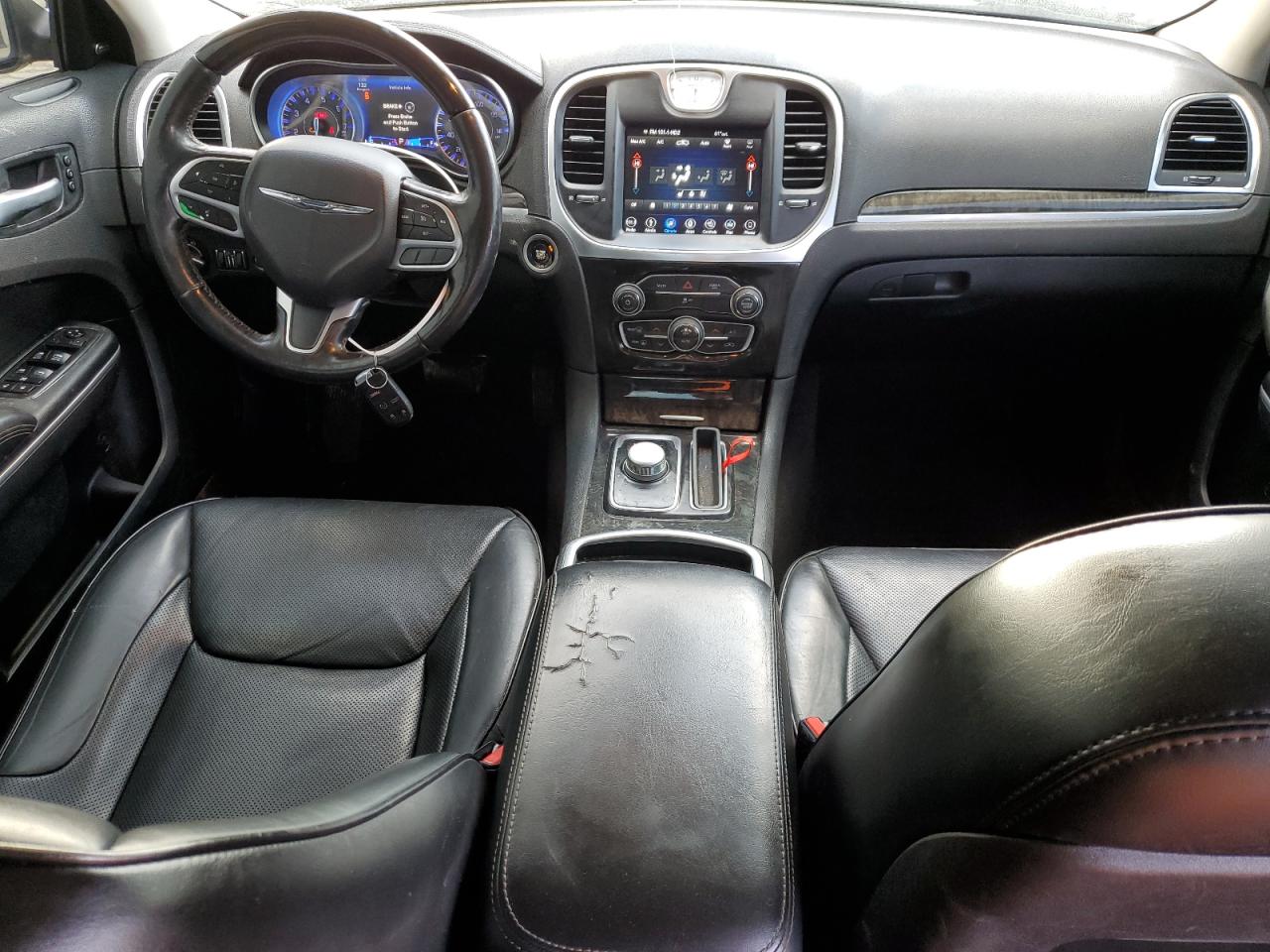 2019 Chrysler 300 Limited VIN: 2C3CCAEG1KH585691 Lot: 89188135