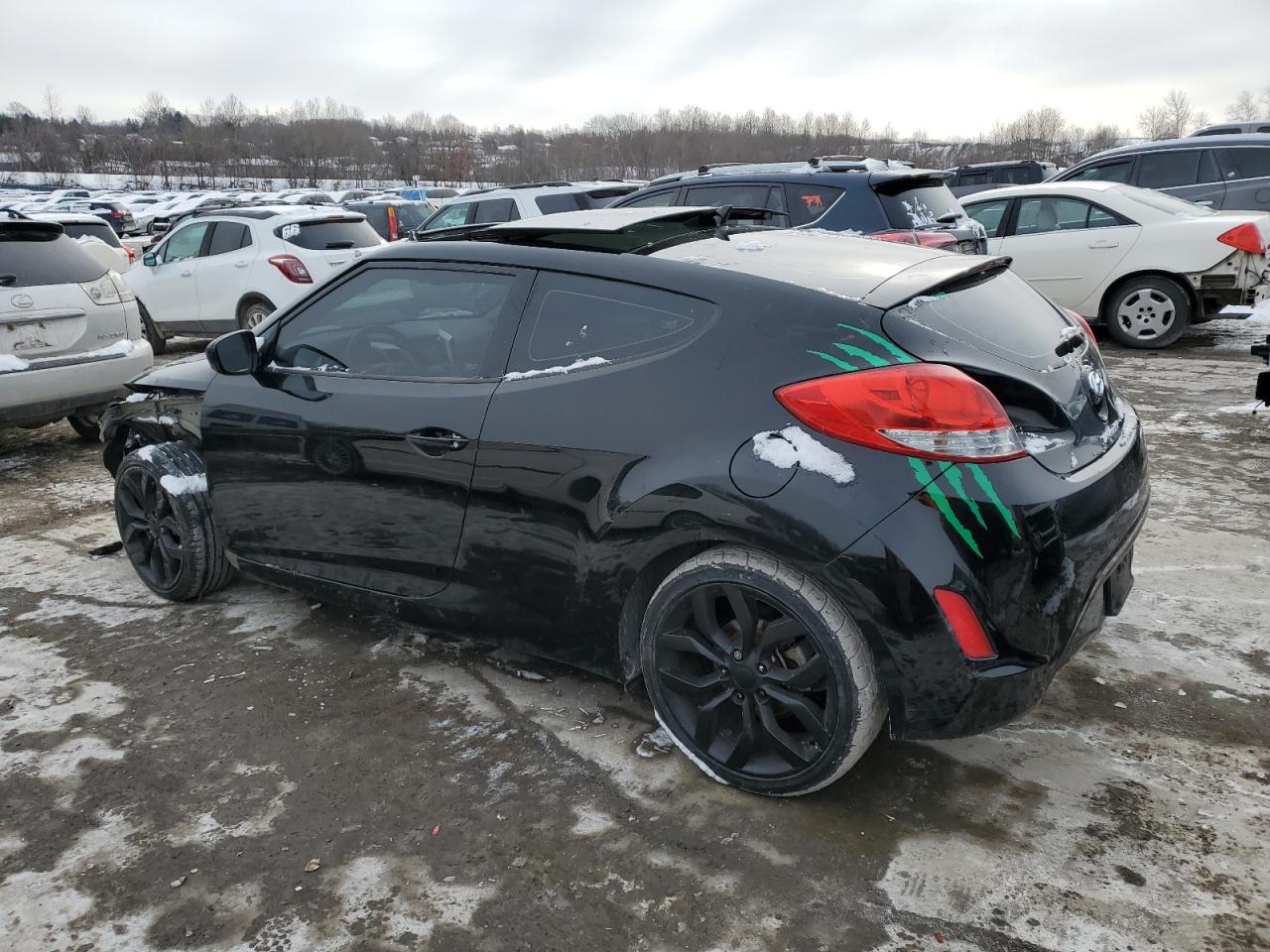 2012 Hyundai Veloster - Image 2