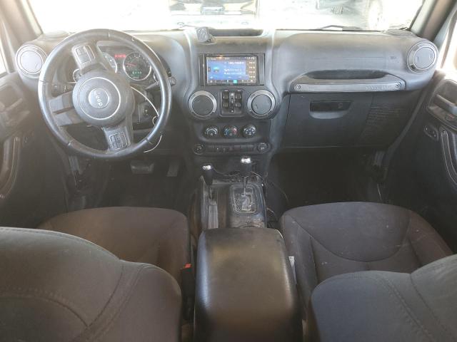 JEEP WRANGLER 2016 Серебристый