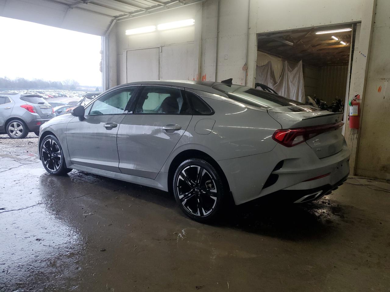 2021 Kia K5 - Image 2