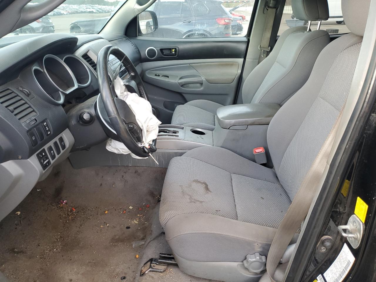 2011 Toyota Tacoma - Image 7