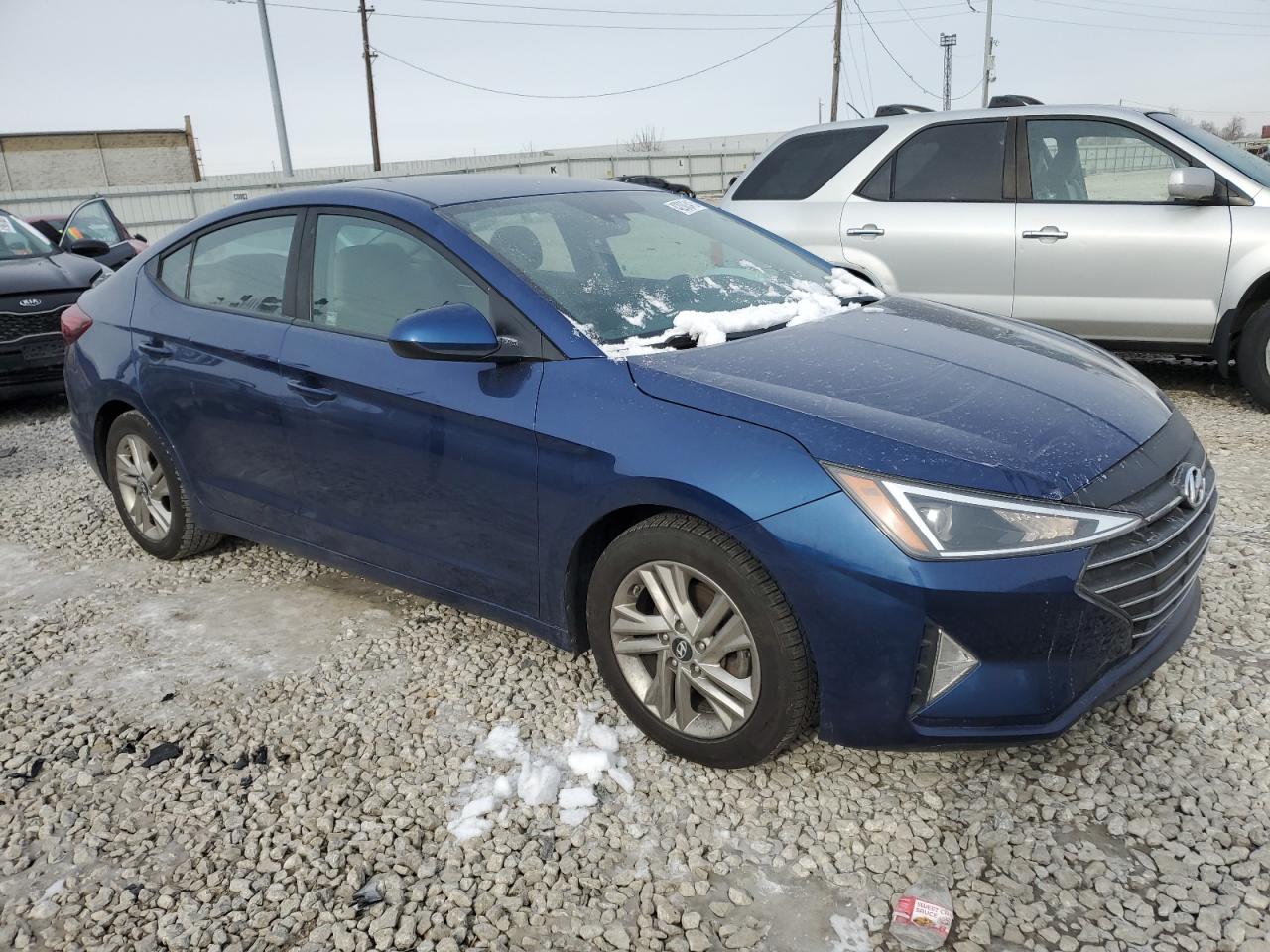 2019 Hyundai Elantra - Image 4