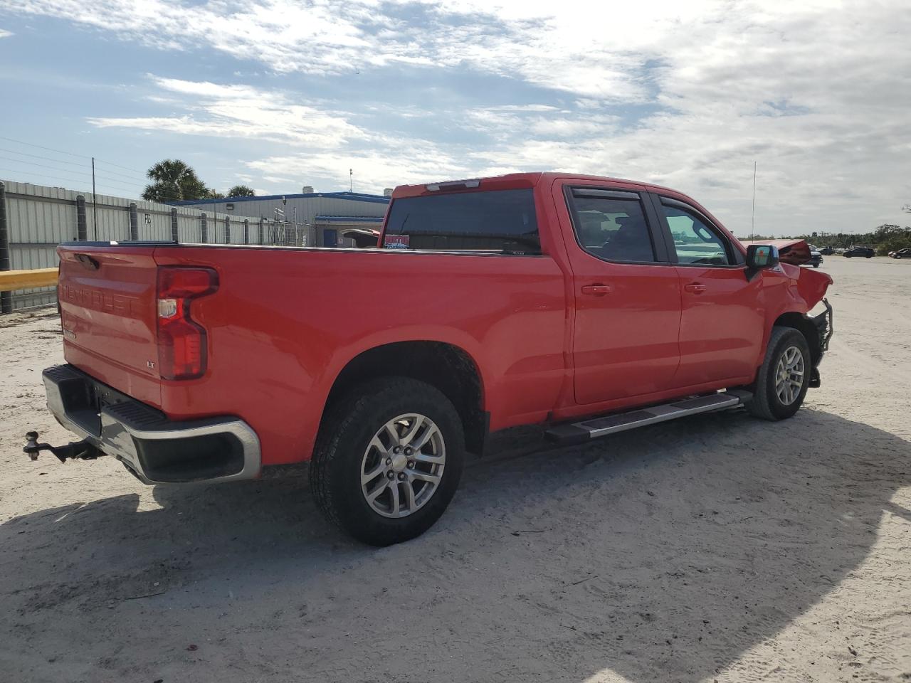 2019 Chevrolet Silverado - Image 3