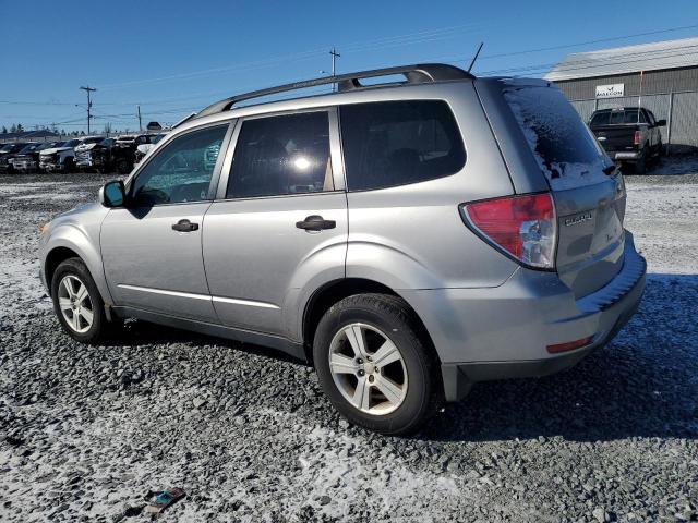 2010 SUBARU FORESTER XS