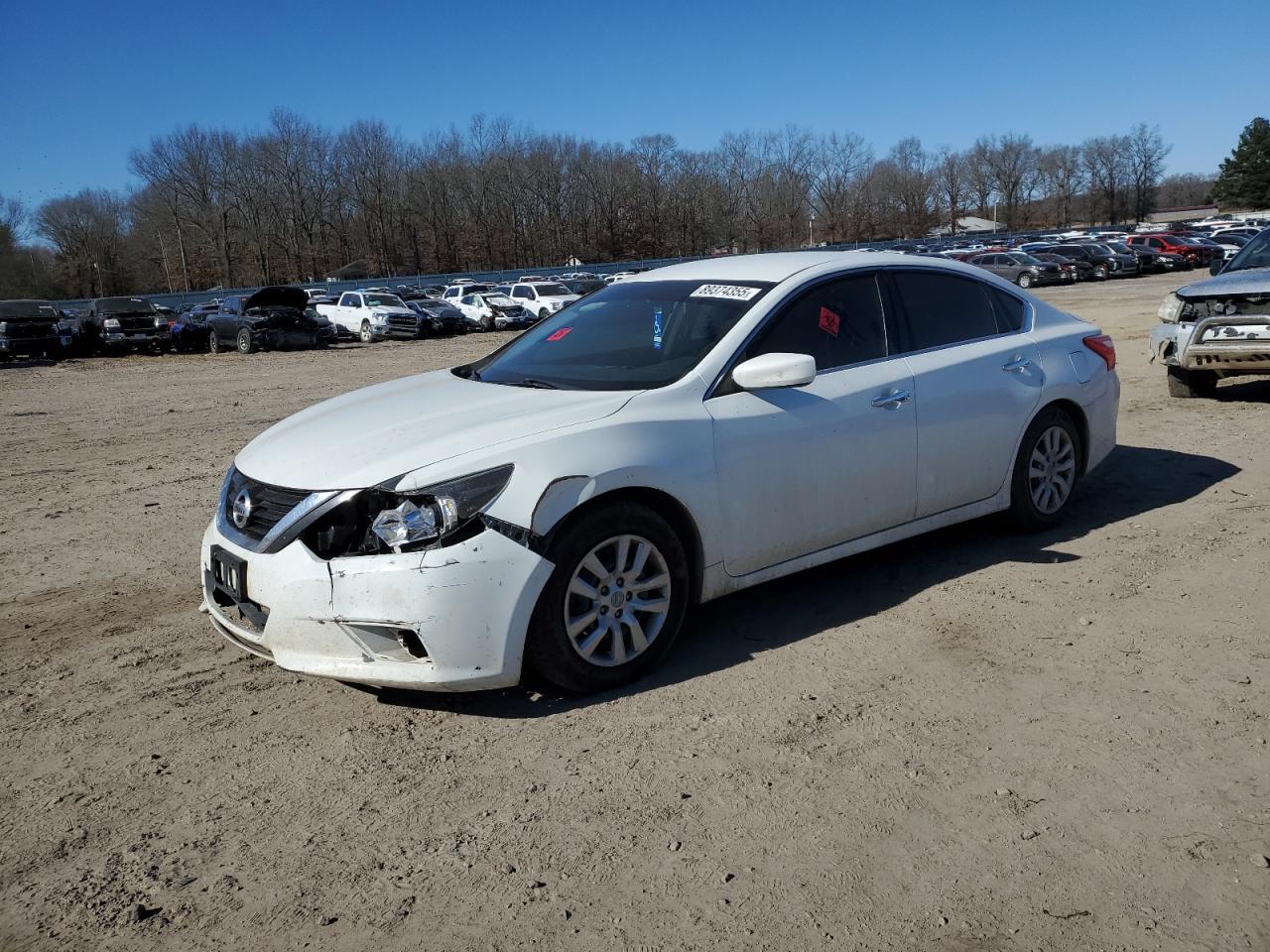 2016 Nissan Altima - Image 1