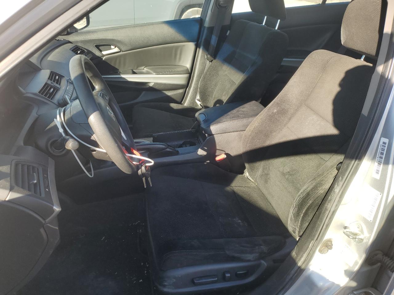 2009 Honda Accord - Image 7