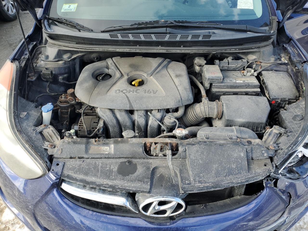 2013 Hyundai Elantra - Image 11