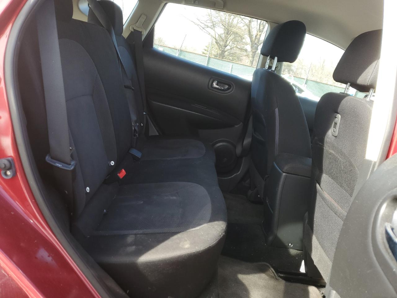 2012 Nissan Rogue - Image 11