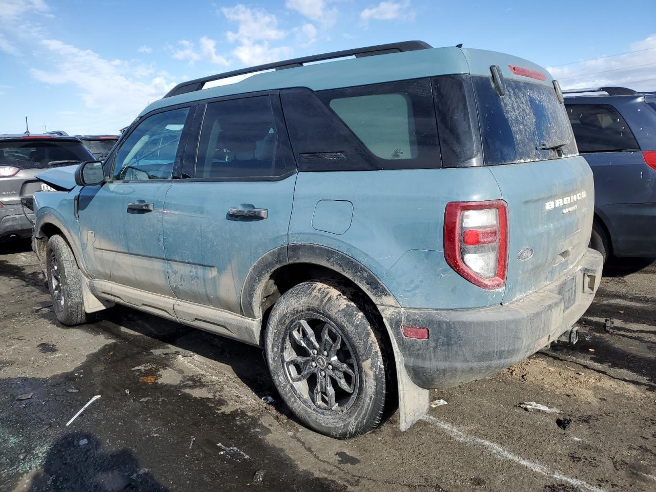 2021 Ford Bronco - Image 2