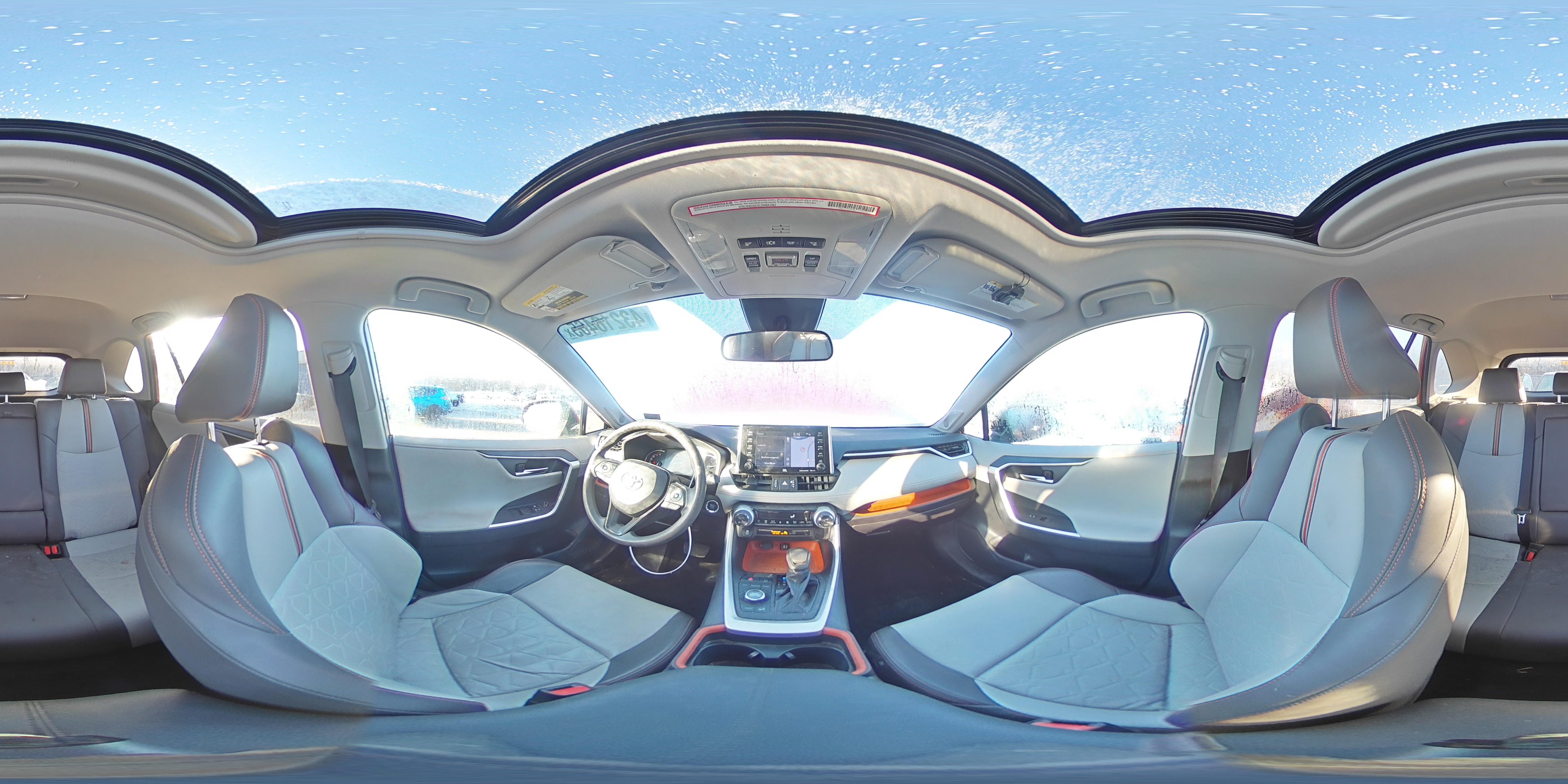 2019 Toyota RAV 4 - Image 15