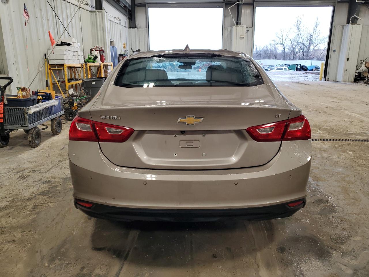 2023 Chevrolet Malibu - Image 6