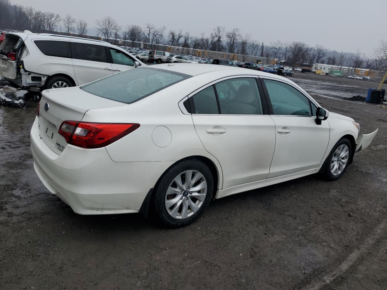 2015 Subaru Legacy - Image 3