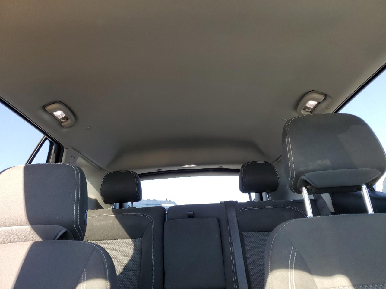 2022 GMC Terrain - Image 10