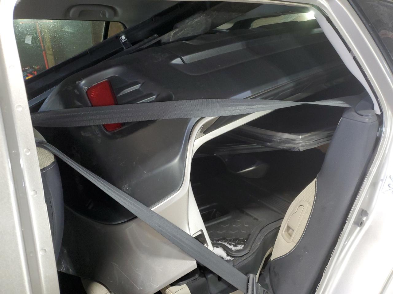 2020 Subaru Outback - Image 12