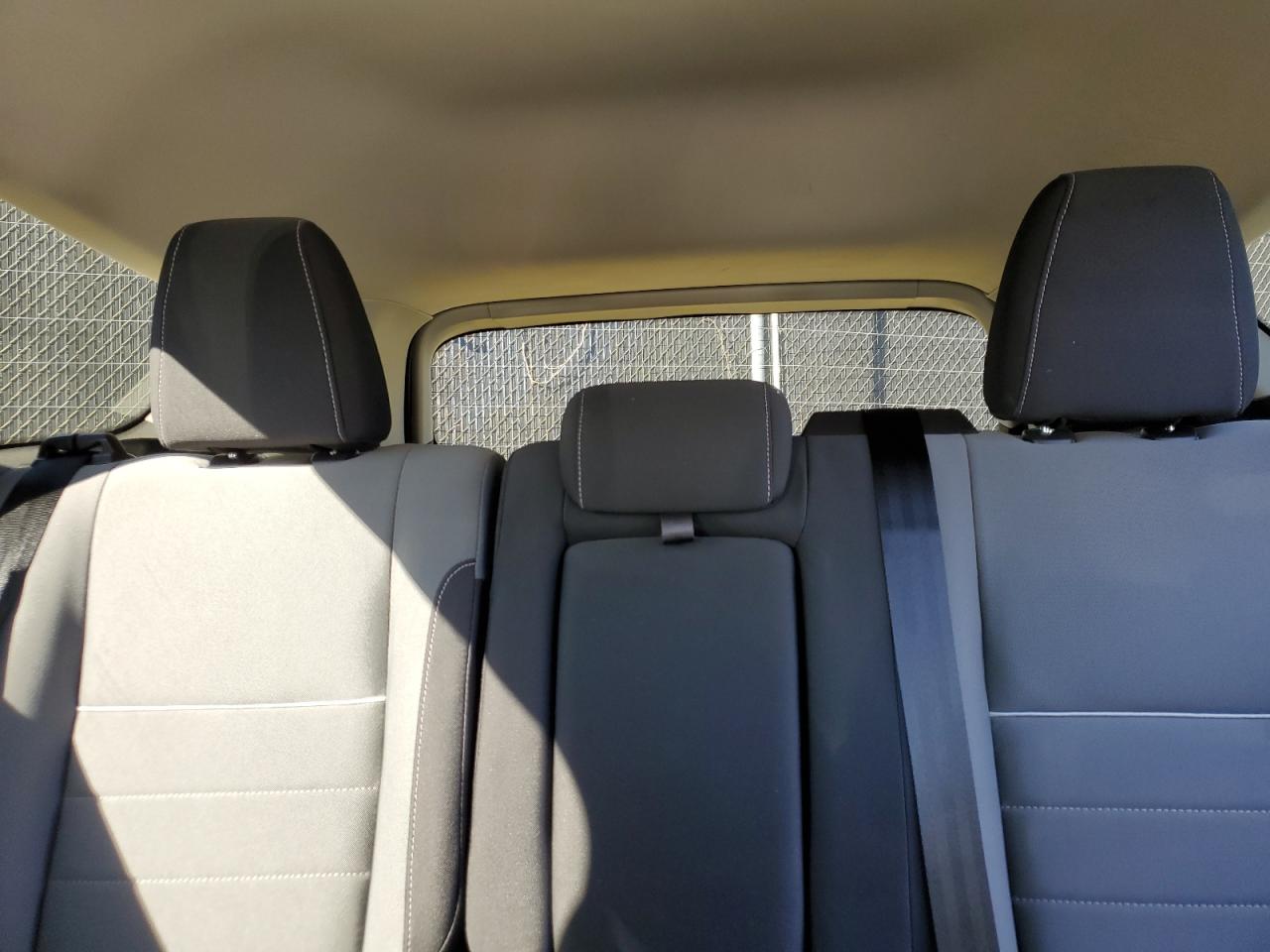 2015 Ford Escape - Image 10