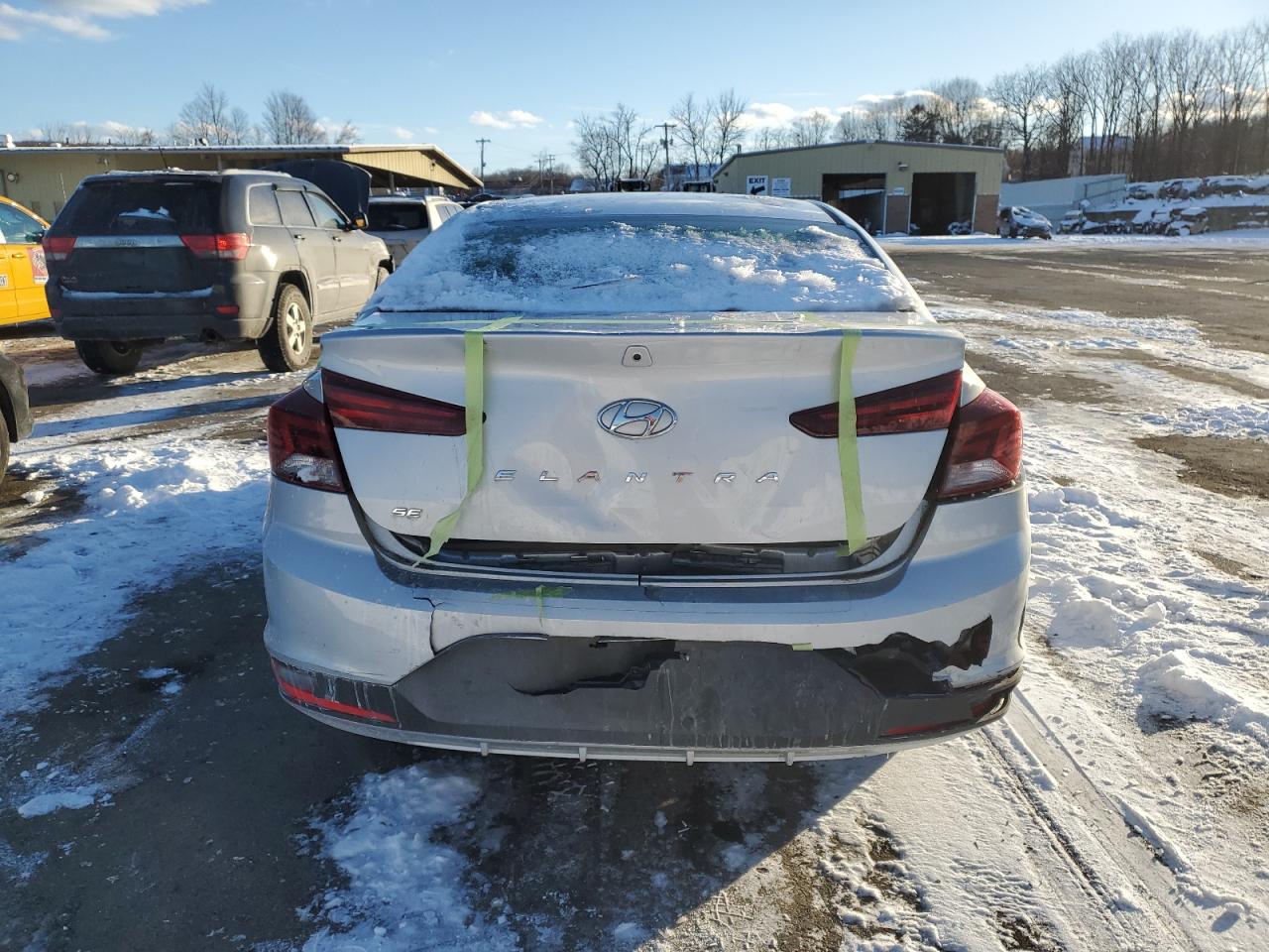 2019 Hyundai Elantra - Image 6