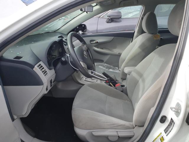 Sedans TOYOTA COROLLA 2013 Biały
