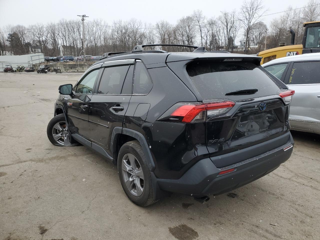 2022 Toyota RAV 4 - Image 2