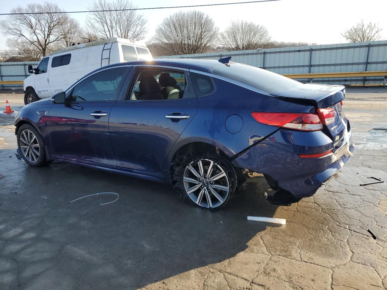 2019 Kia Optima - Image 2