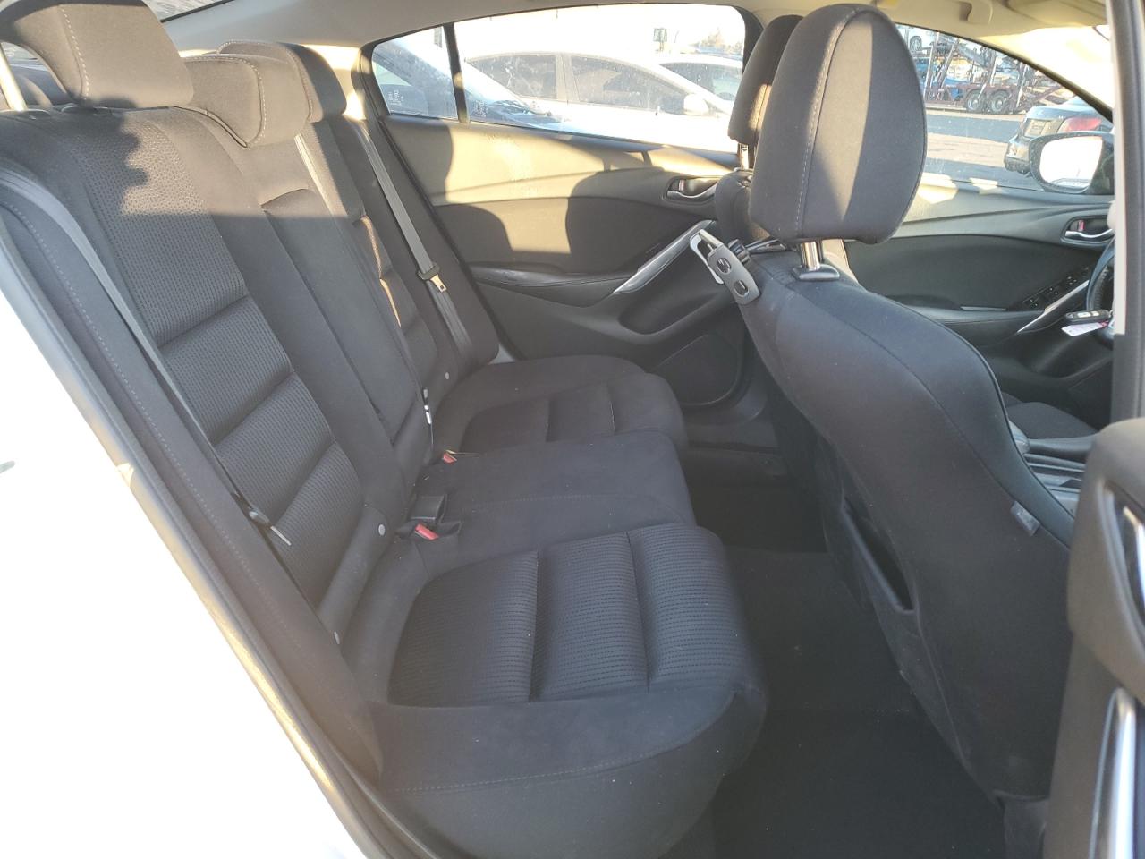 2015 Mazda 6 - Image 10